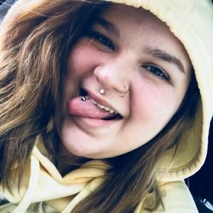 Meet your Posher, Tori